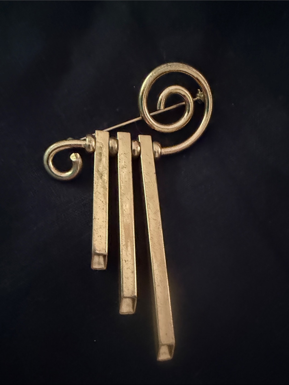 Gold Tone Spiral Wind Chime Pendant with Green Suede Pouch